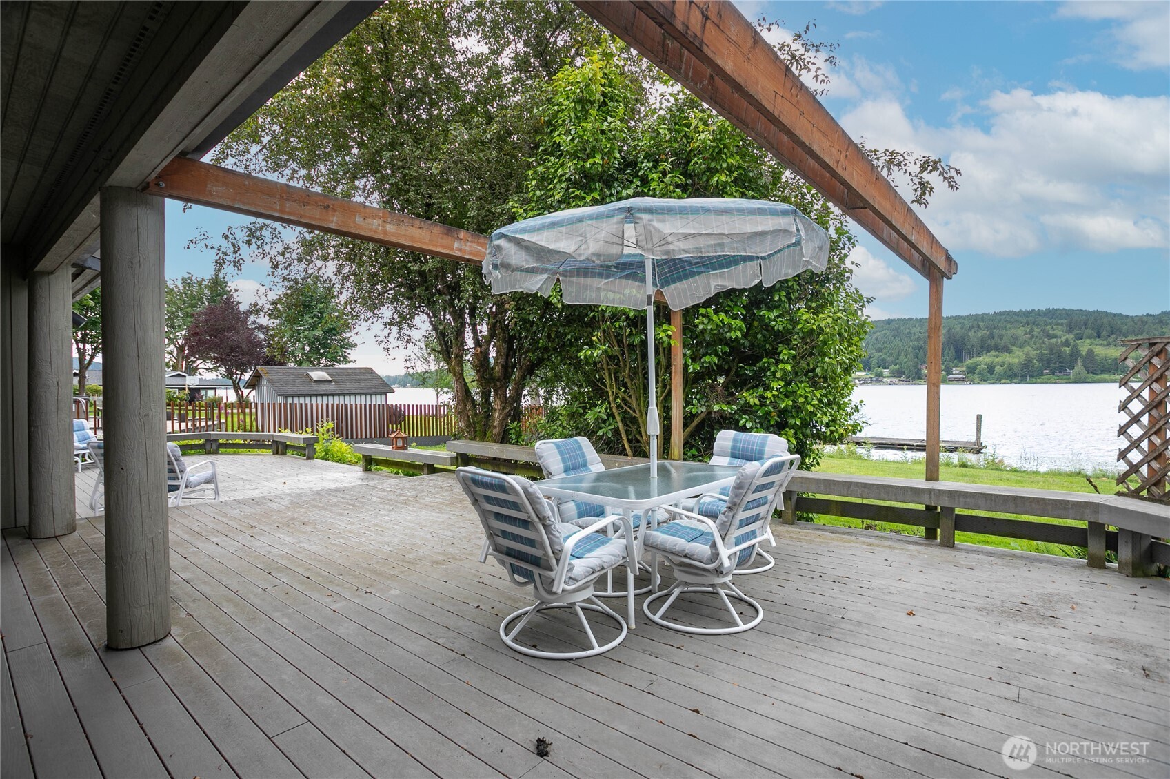 859 E Lake Samish Drive Property Photo 32