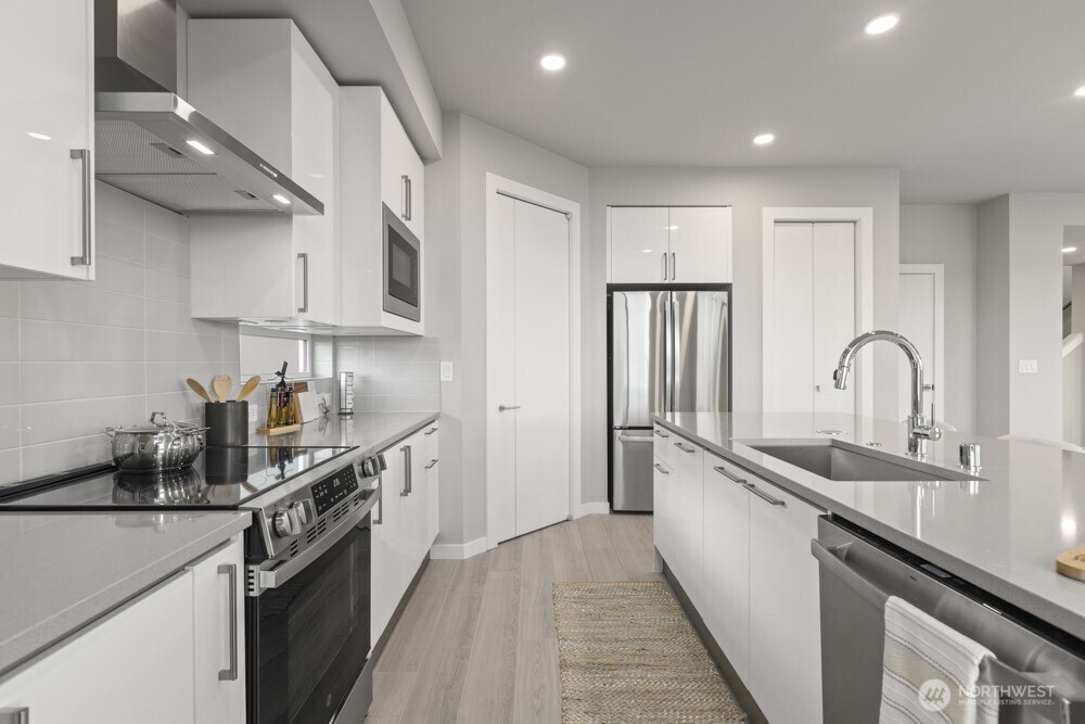 13820 17th Avenue 82 Property Photo 22
