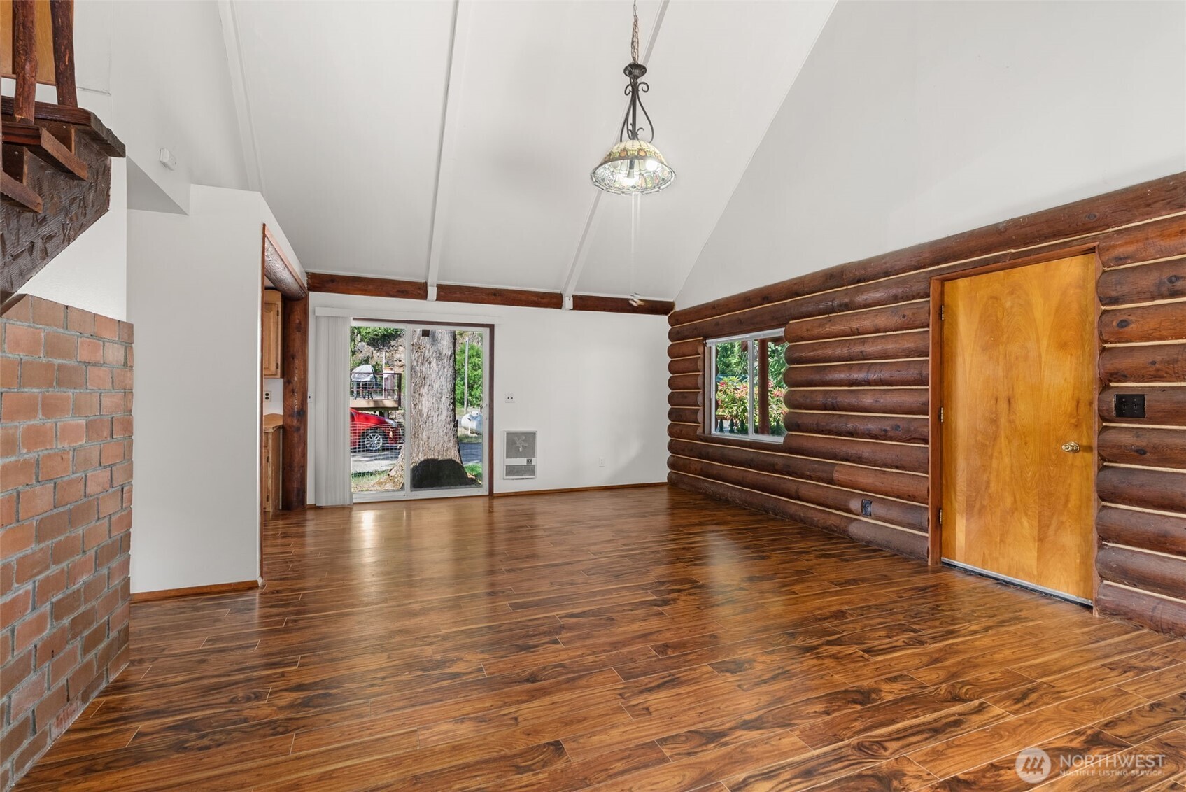 171 Tilton Drive Property Photo 12