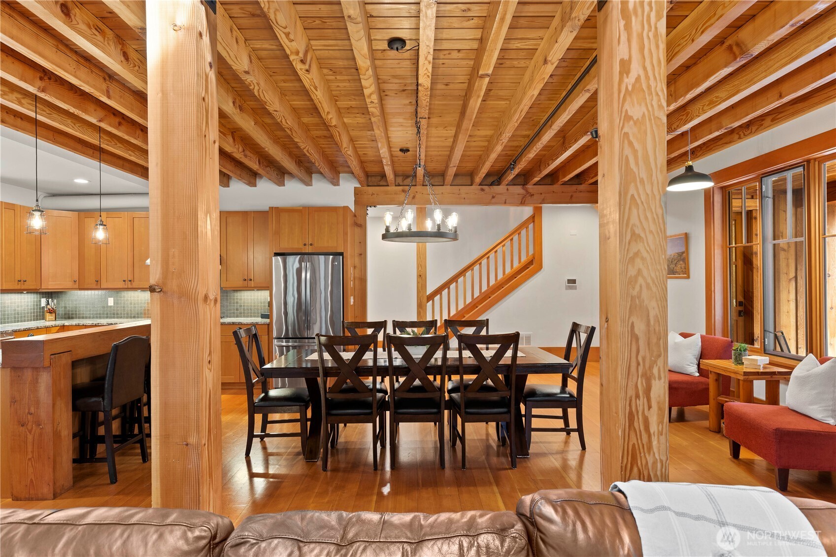 51 Columbine Court Property Photo 8