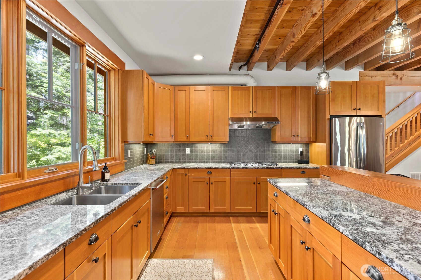 51 Columbine Court Property Photo 10