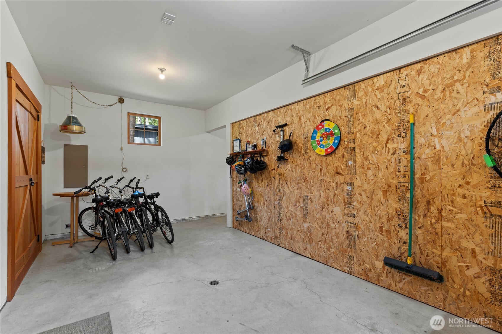 51 Columbine Court Property Photo 26