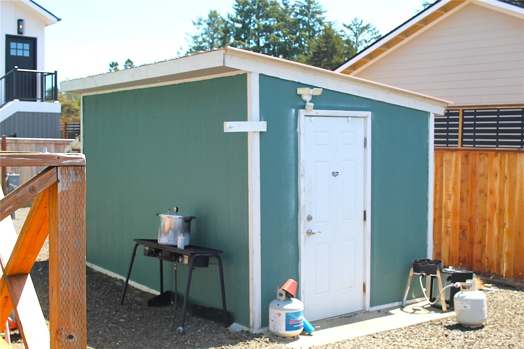 601 Veterans Avenue Property Photo 23
