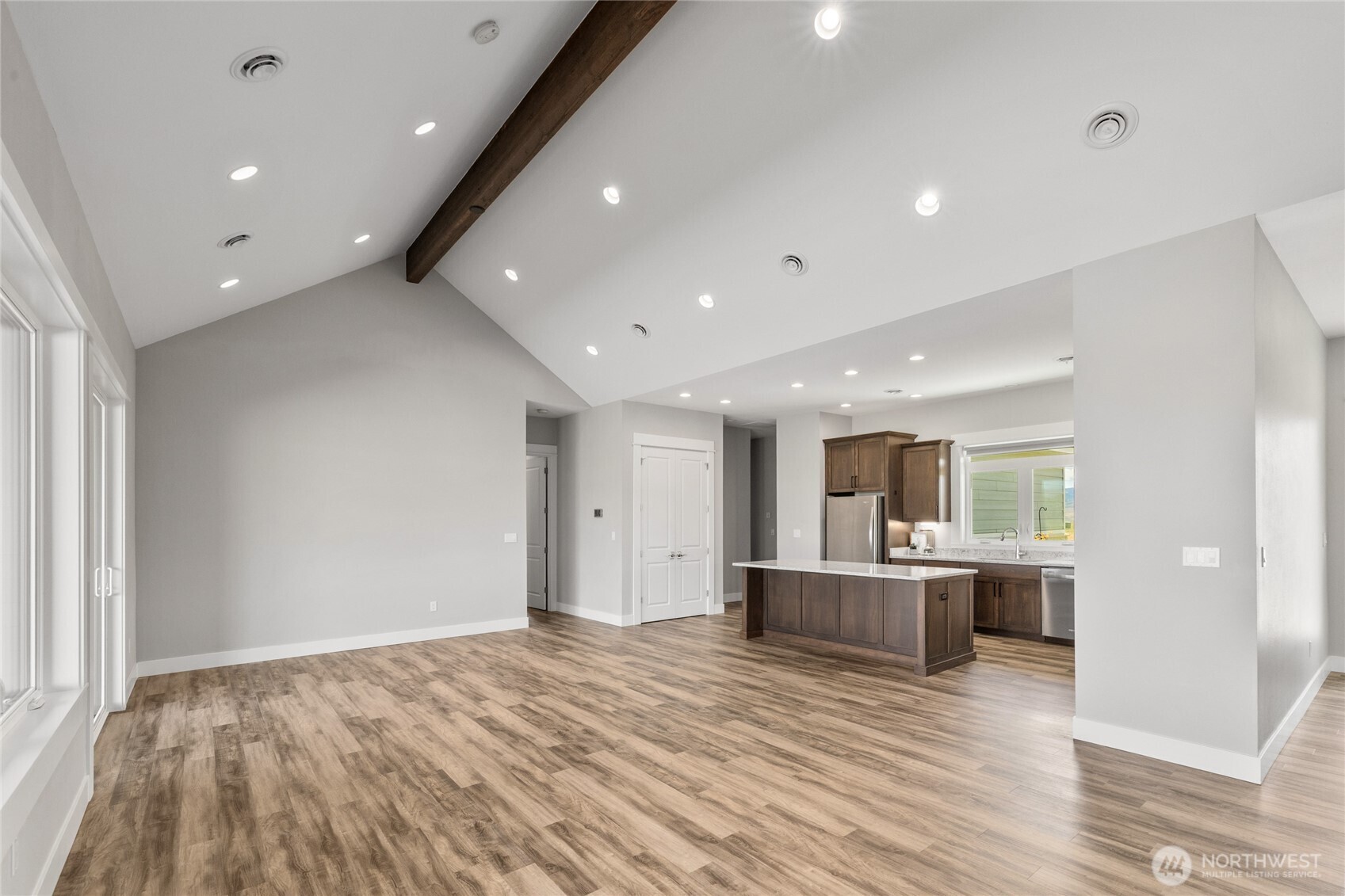 1630 Bitterbrush Drive Property Photo 15
