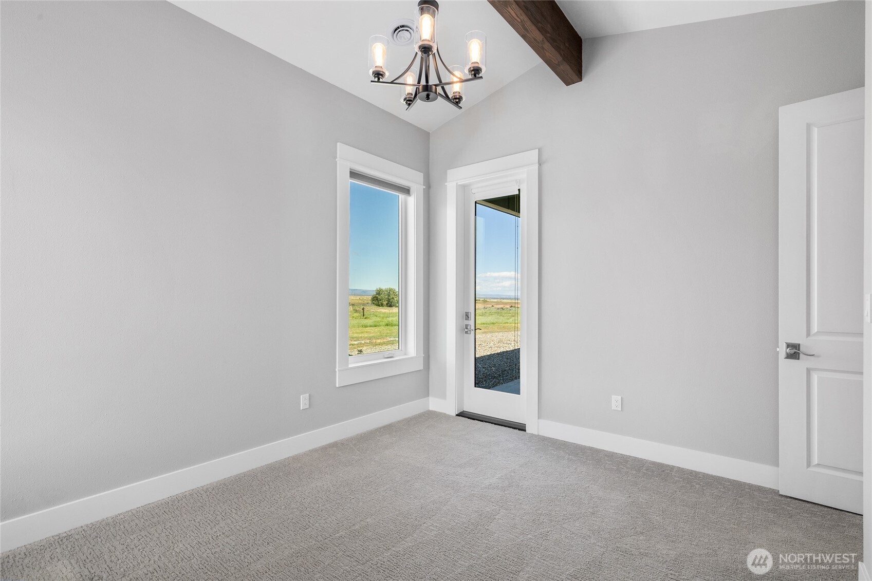 1630 Bitterbrush Drive Property Photo 26