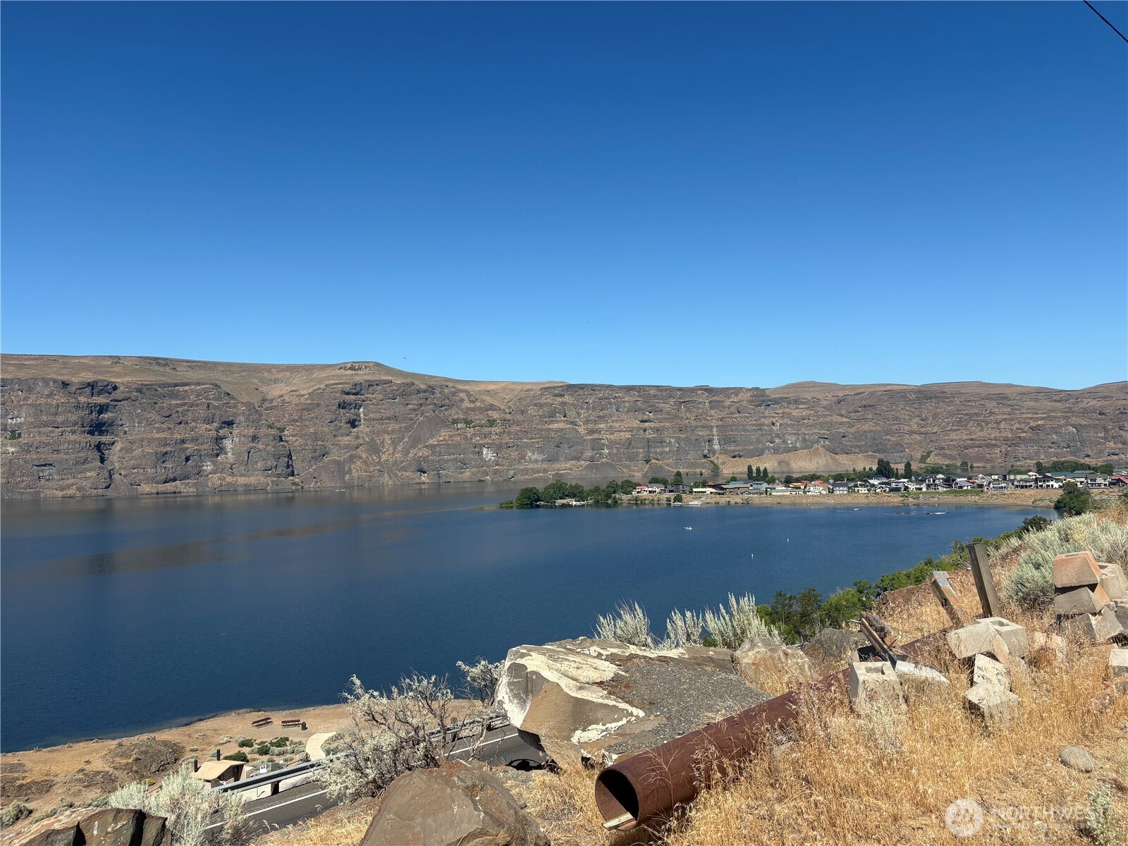 1422 Sw Sunland Road Property Photo 3