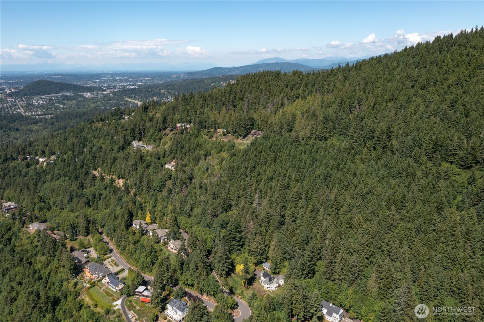 1543 Chuckanut Crest Drive Property Photo 8