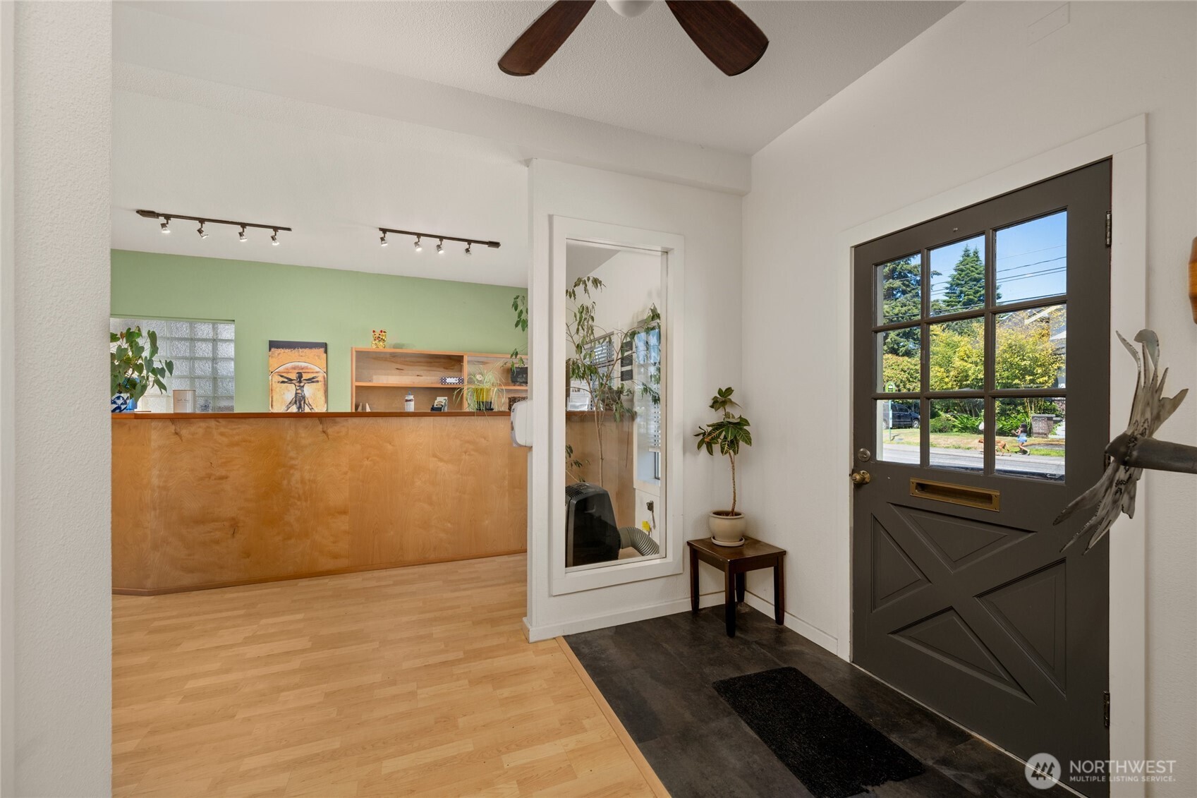 2701 Northwest Avenue Property Photo 7
