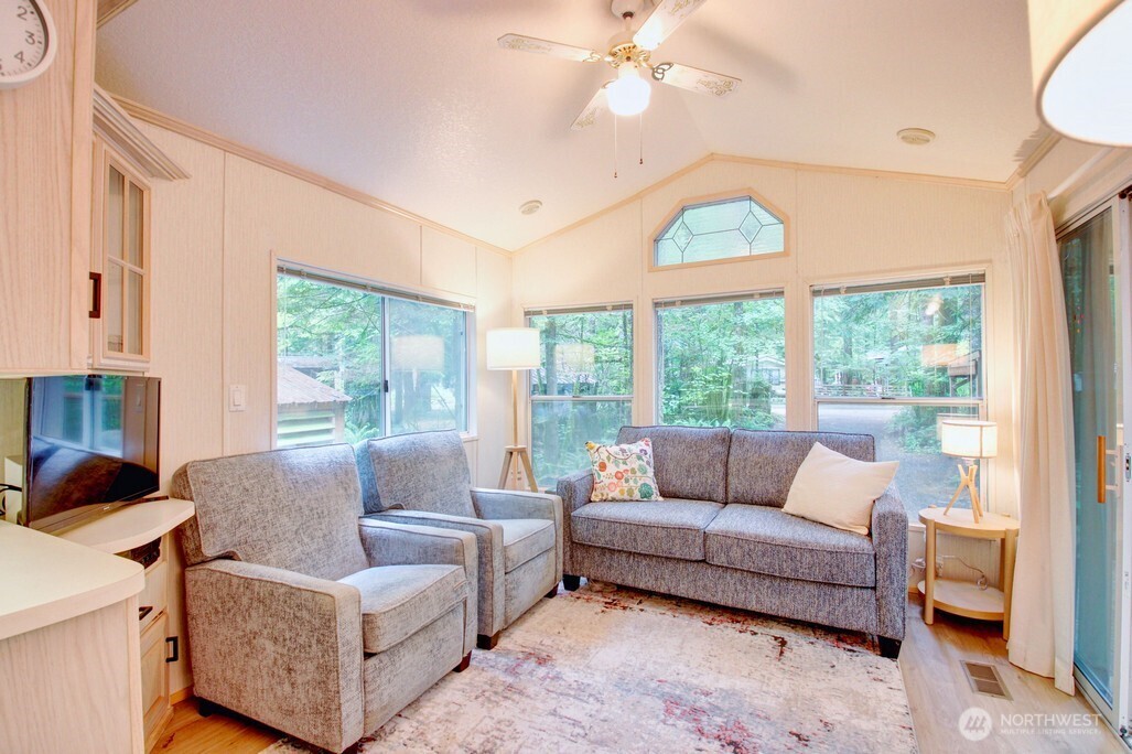 180 Big River Boulevard Property Photo 11