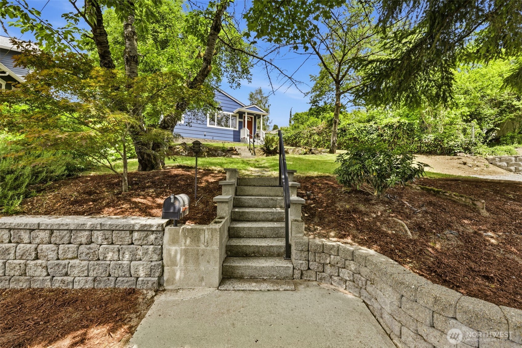2722 Ne Blakeley Street Property Photo 25