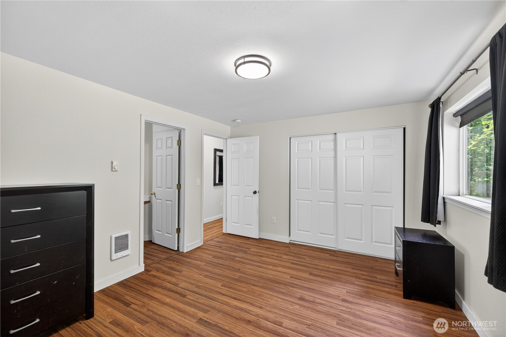 744 Summerset Way Property Photo 15