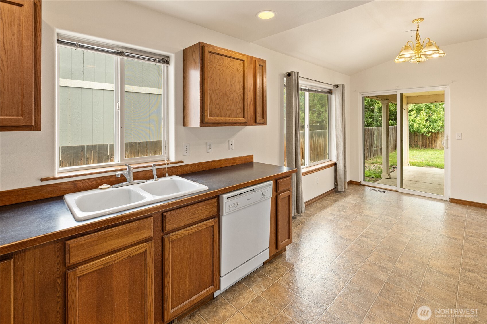 105 Joanna Place Property Photo 17