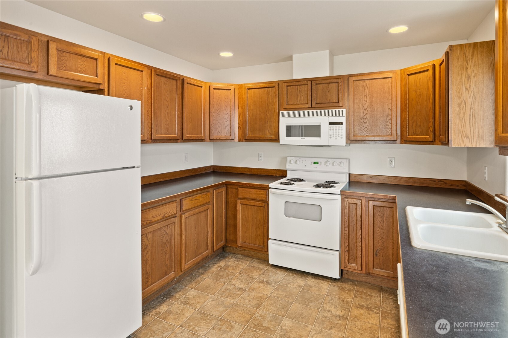 105 Joanna Place Property Photo 21