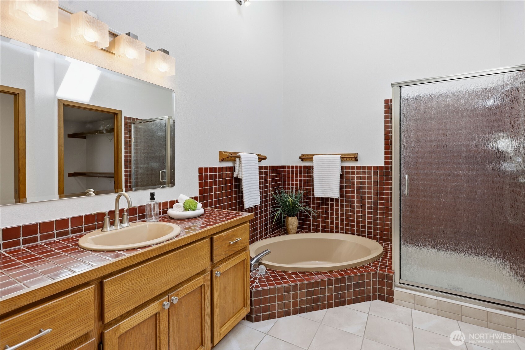 130 Upper Bluffs Drive #1 Property Photo 25