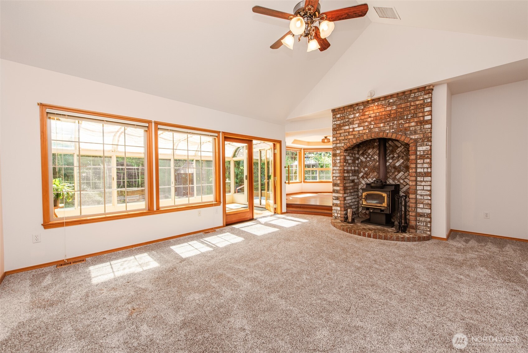 250 Vista View Drive Property Photo 9