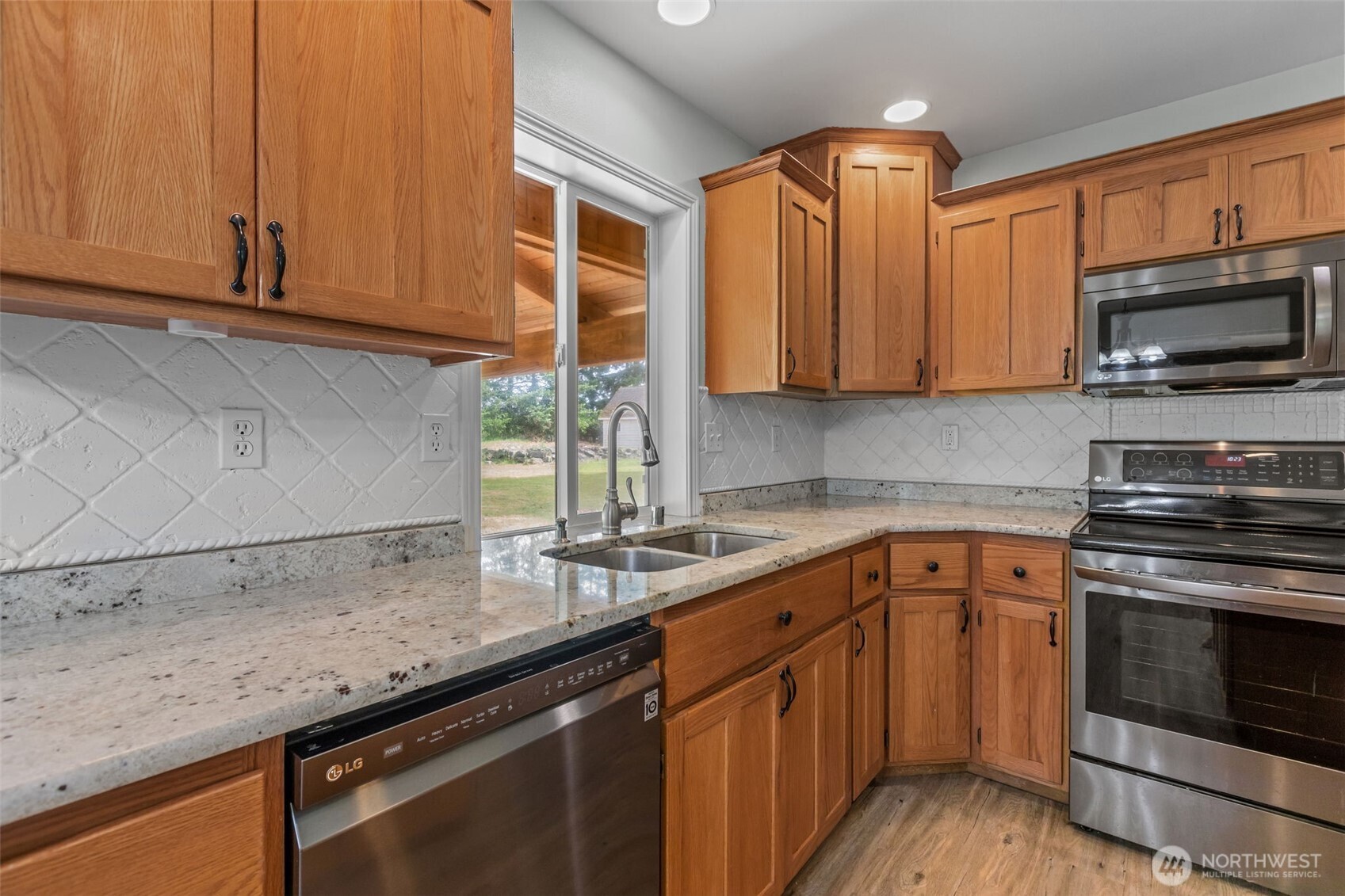 825 267th Street Ct Property Photo 8