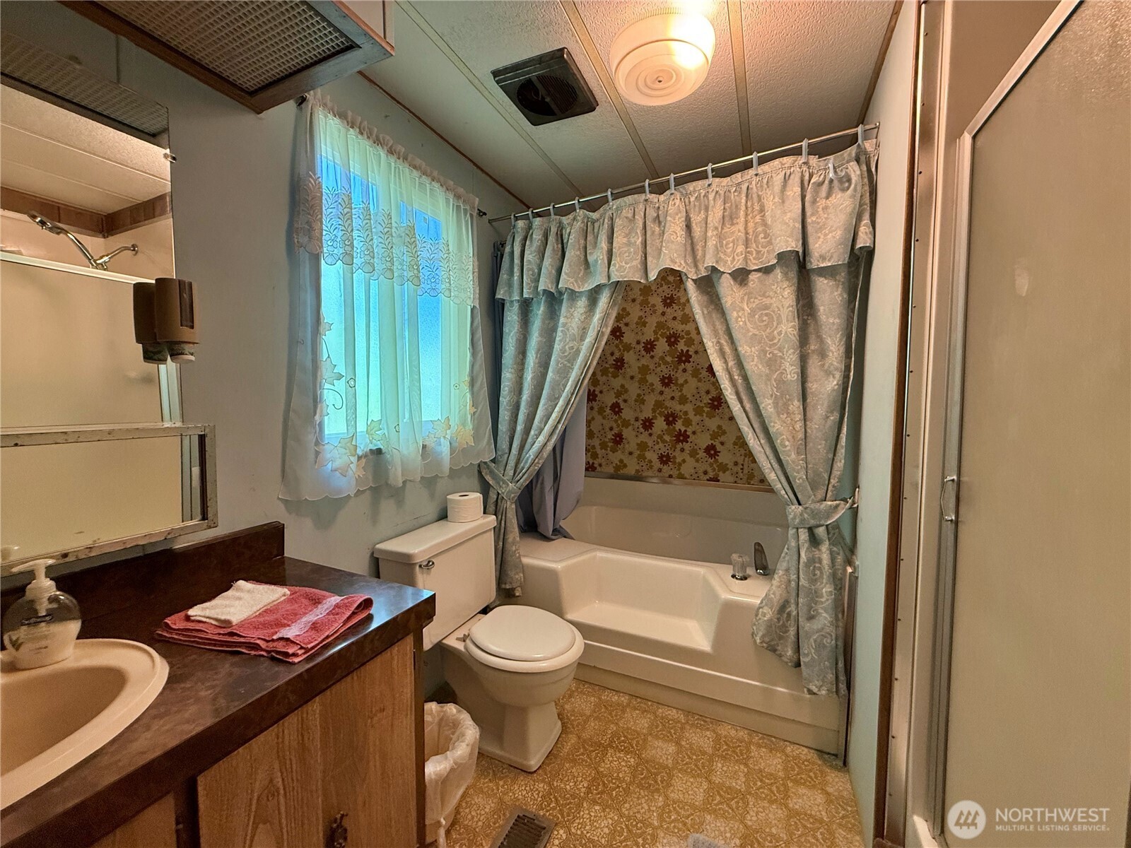 1521 Main Avenue A Property Photo 21