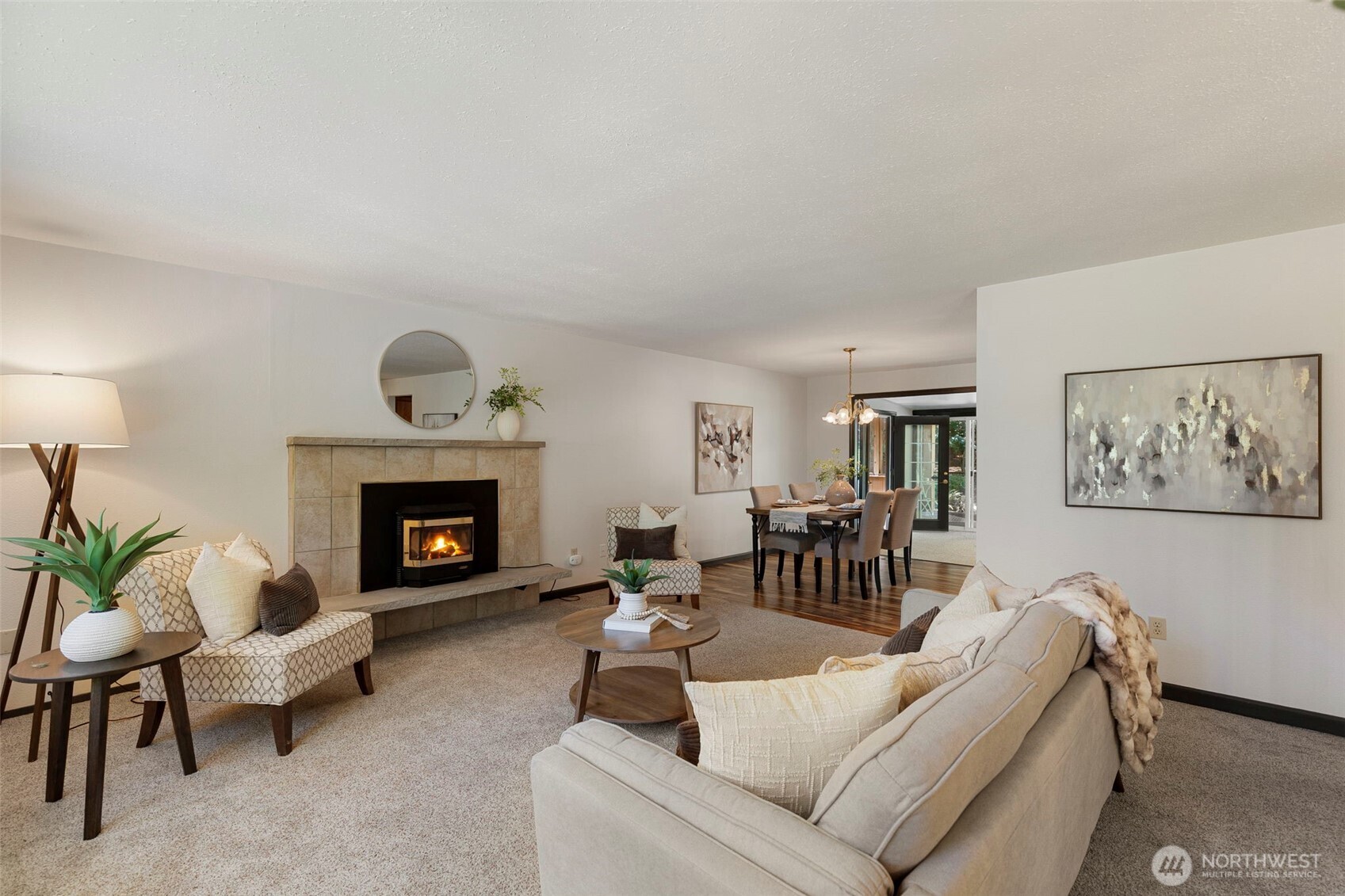 14203 Thomas Drive Property Photo 3