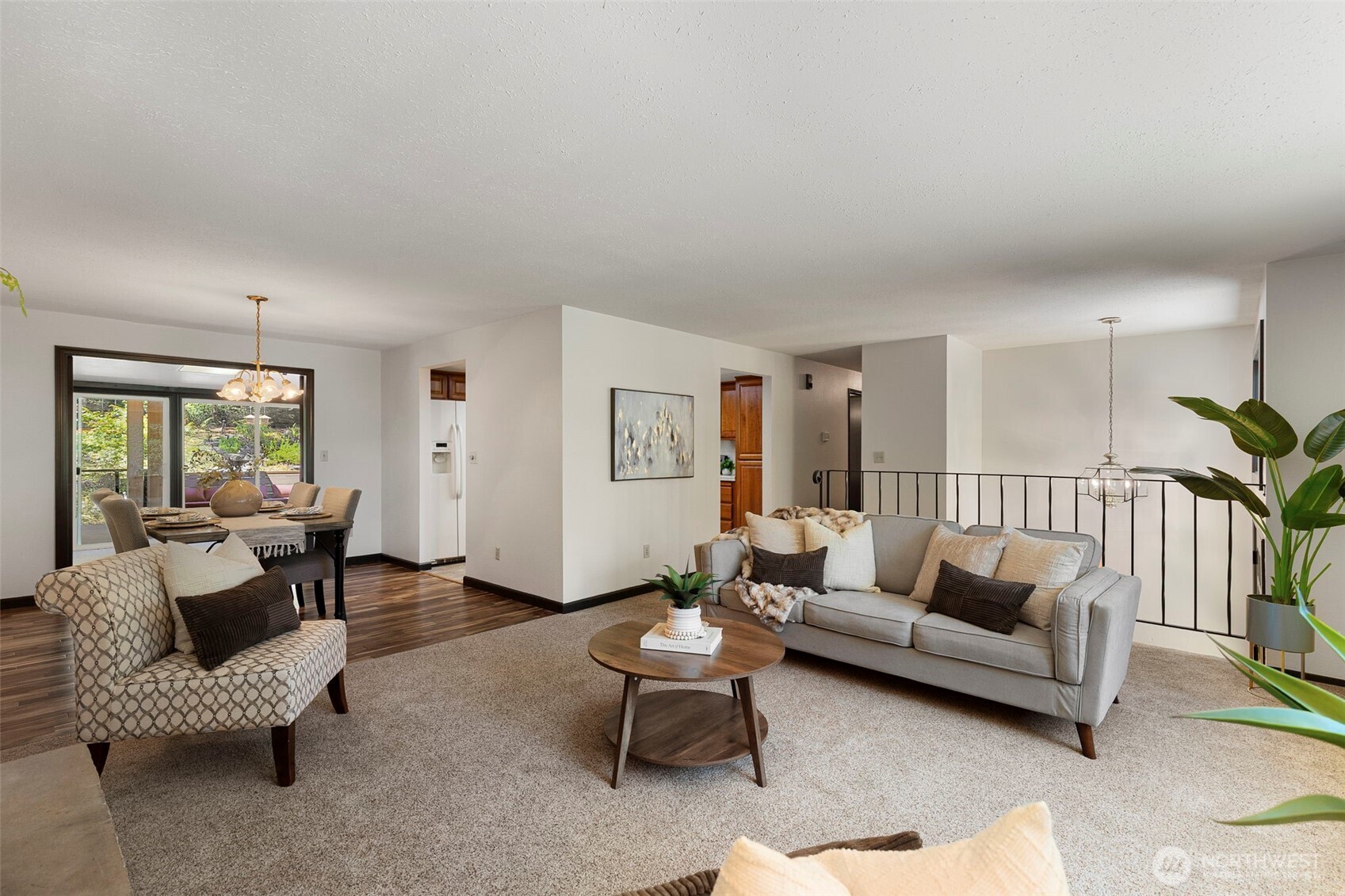 14203 Thomas Drive Property Photo 13