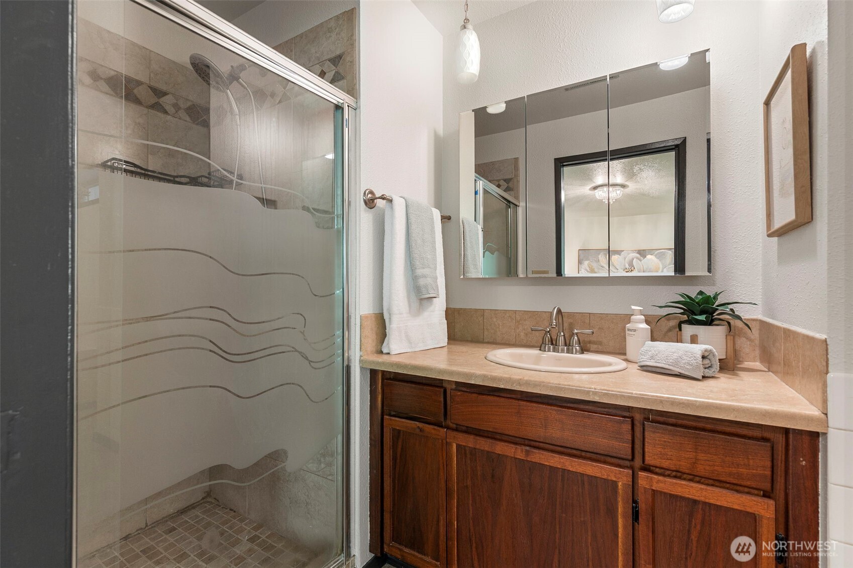 14203 Thomas Drive Property Photo 19
