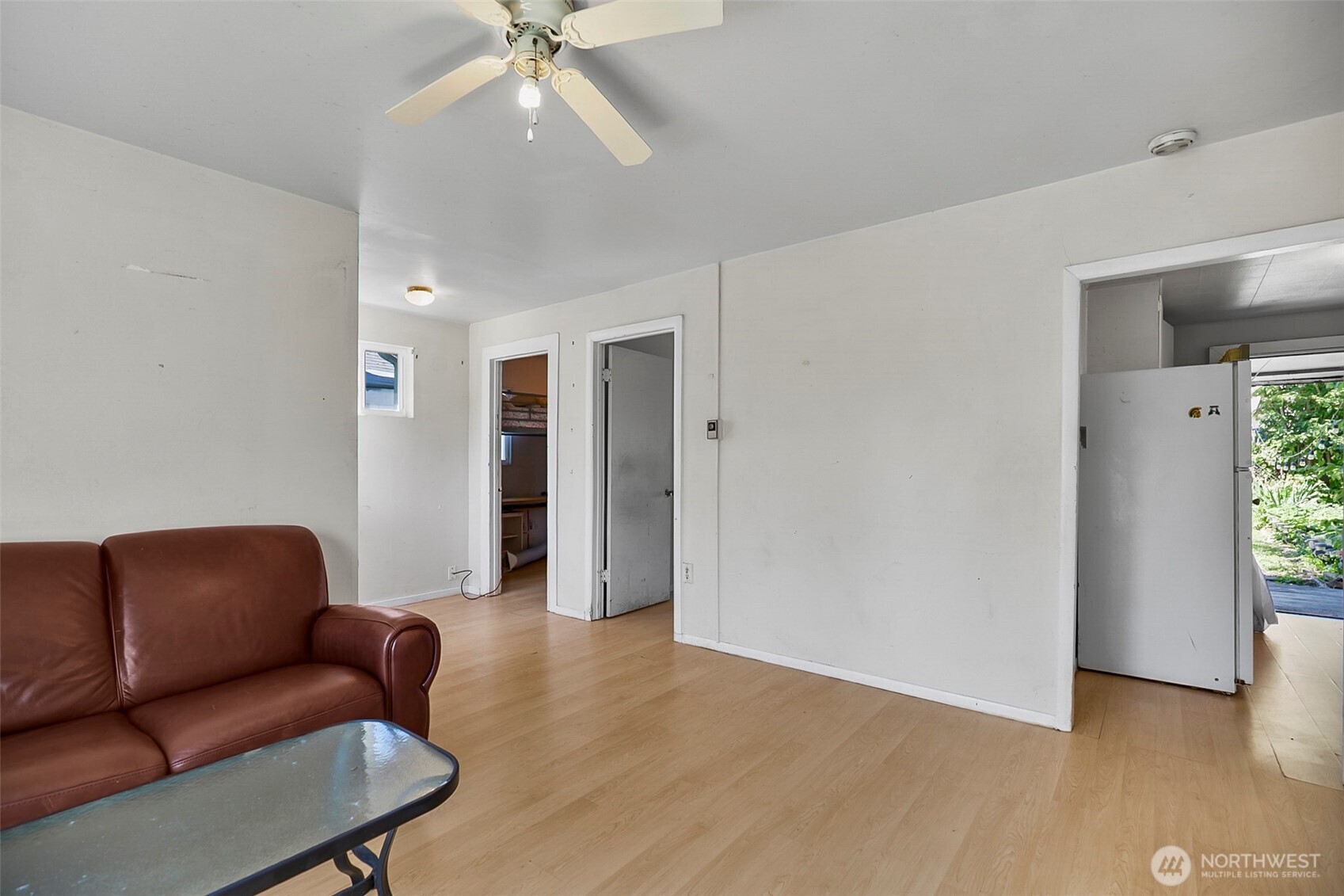 2512 Cedar Street Property Photo 9