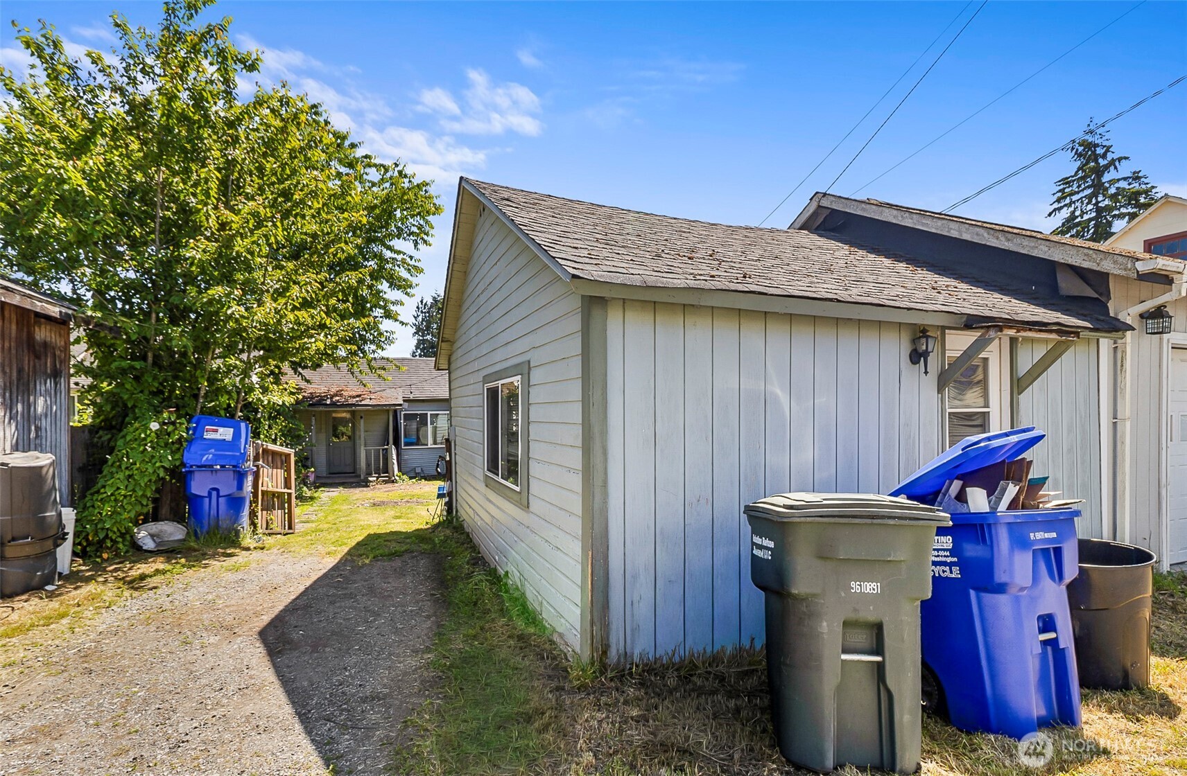 2512 Cedar Street Property Photo 28