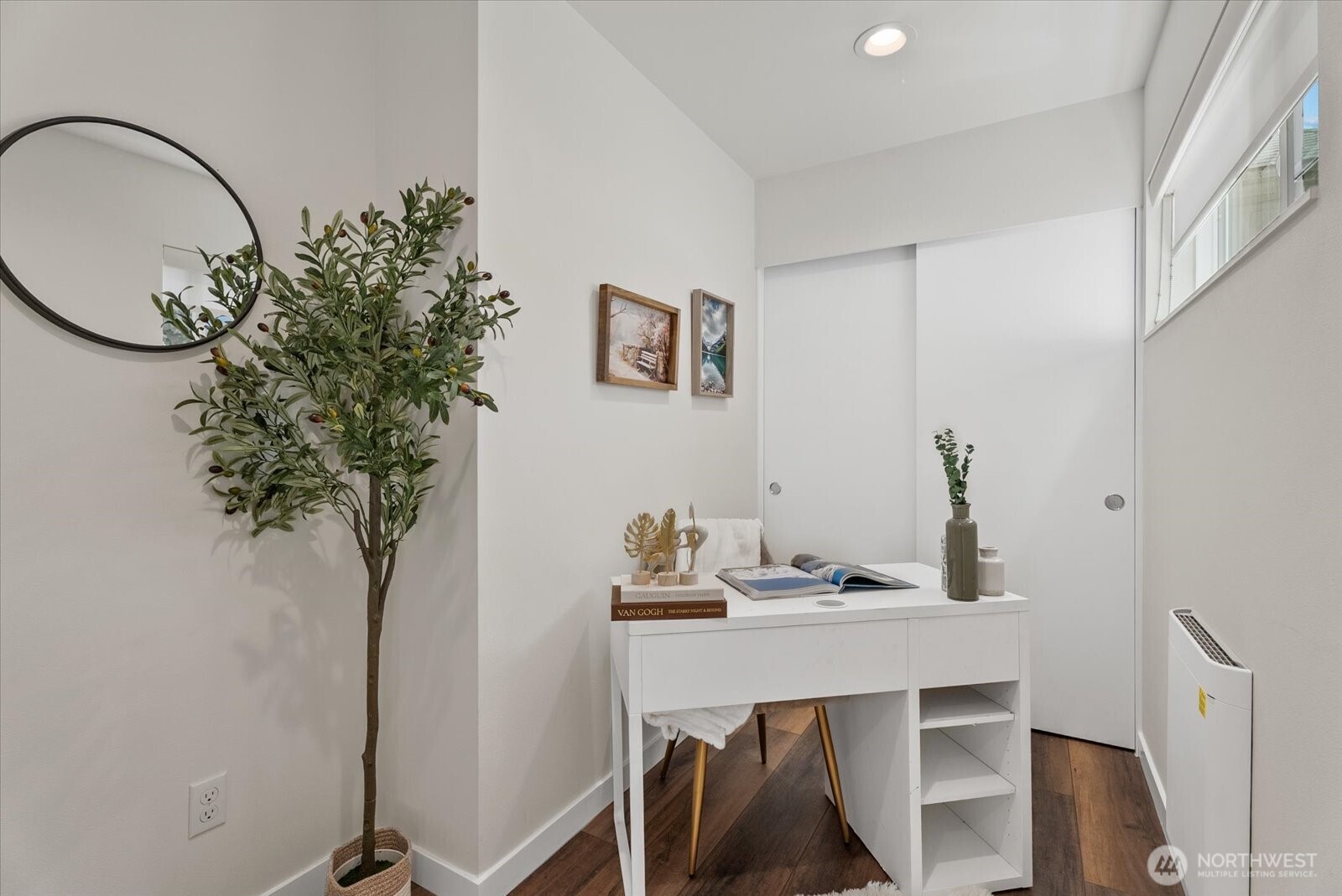 513 S Sullivan Street Property Photo 4