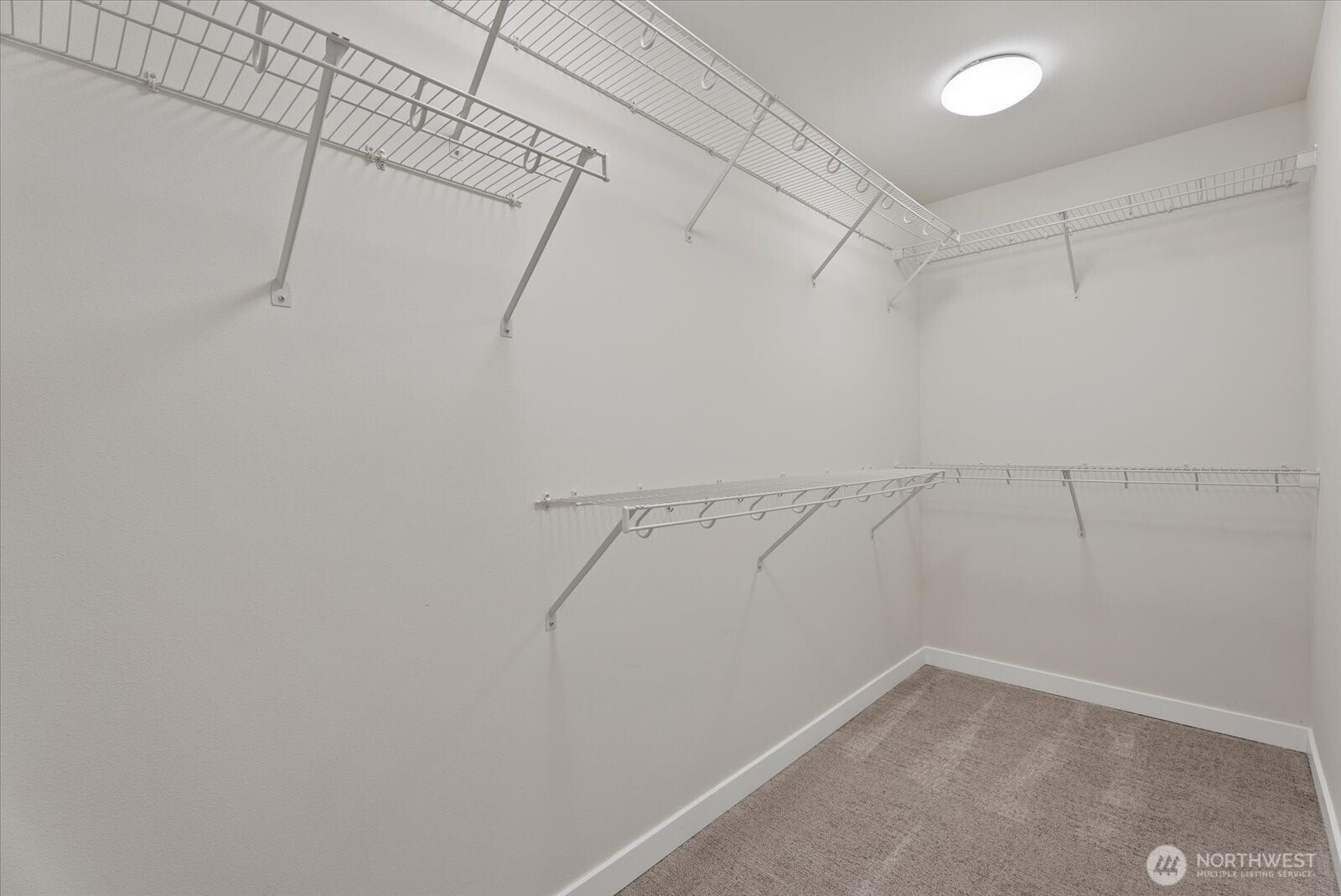 513 S Sullivan Street Property Photo 19