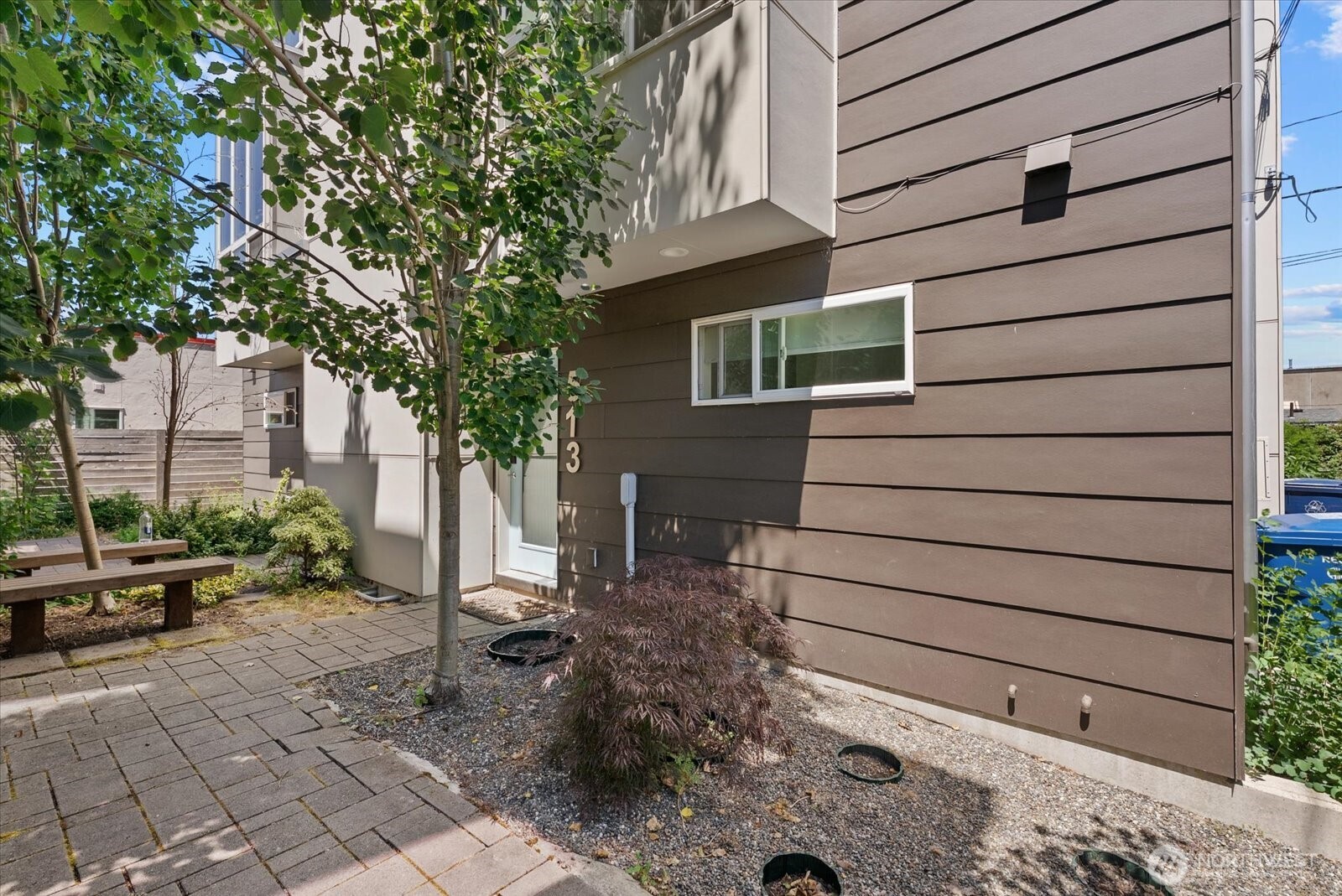 513 S Sullivan Street Property Photo 23