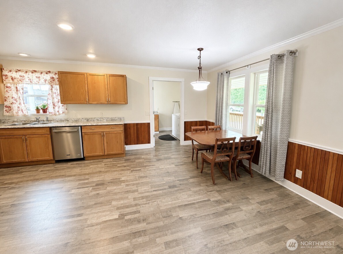 105 22nd Street Property Photo 20