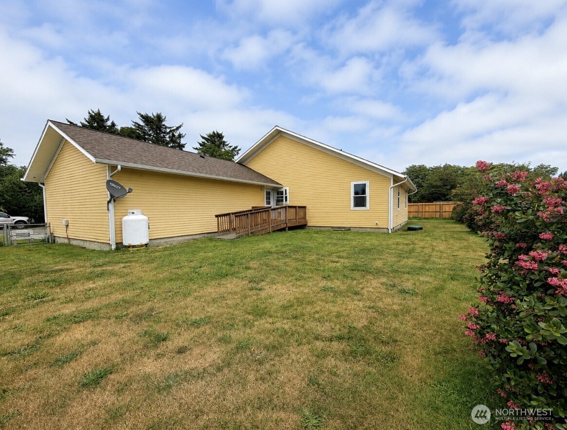 105 22nd Street Property Photo 28