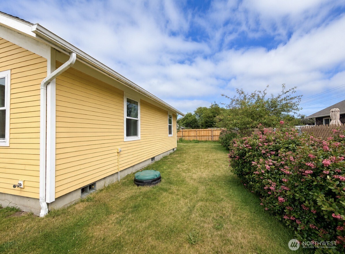 105 22nd Street Property Photo 29
