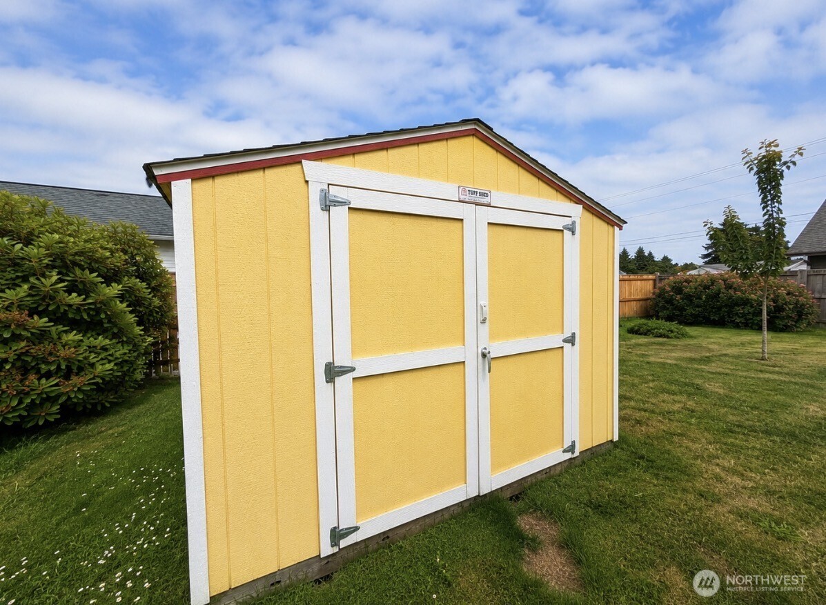 105 22nd Street Property Photo 31