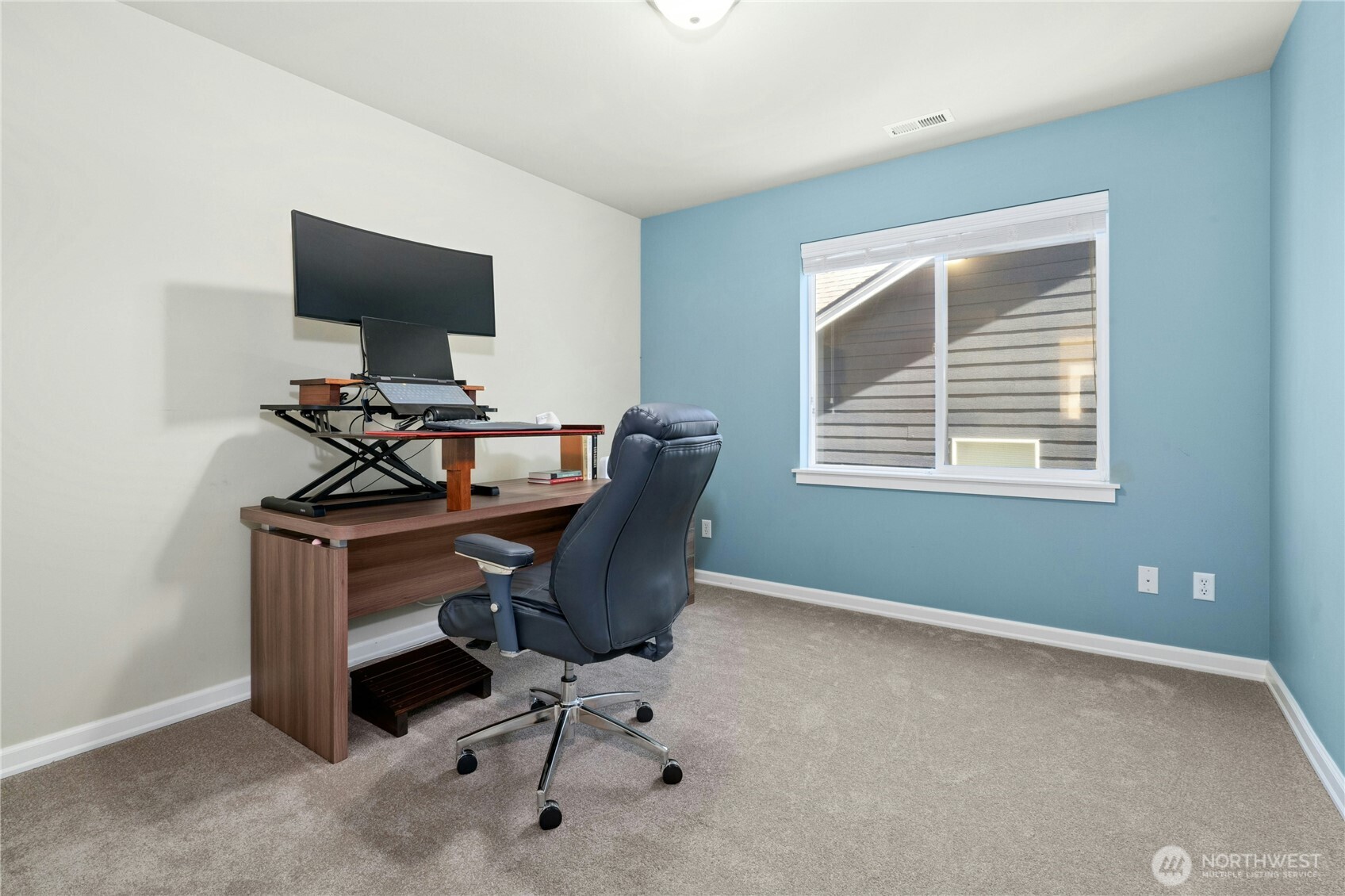 5080 163rd Place Property Photo 23