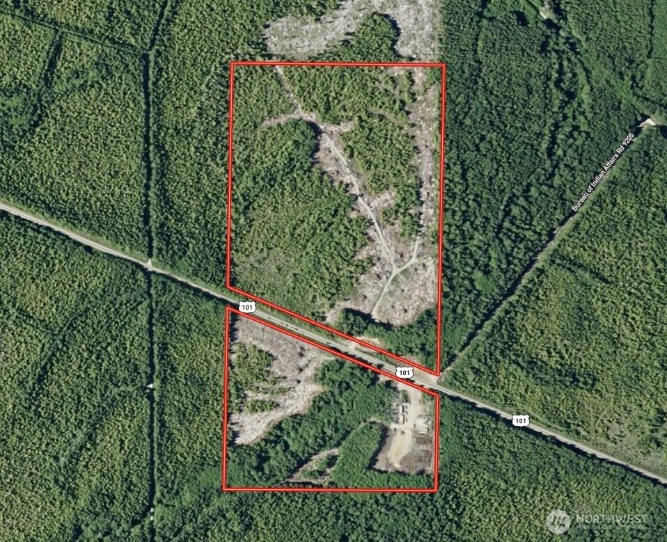 7507 Us Highway 101 Property Photo 1