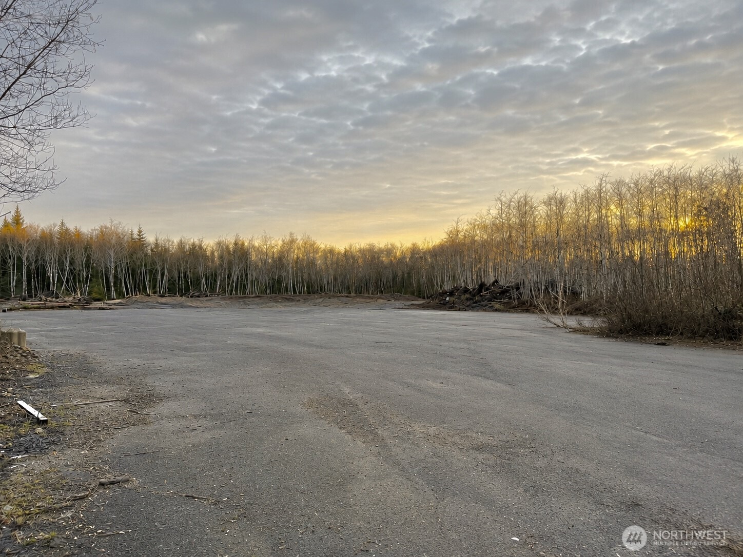 7507 Us Highway 101 Property Photo 2