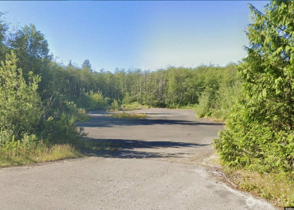 7507 Us Highway 101 Property Photo 16