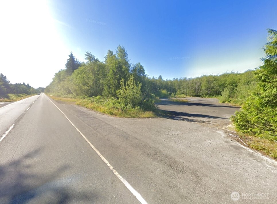 7507 Us Highway 101 Property Photo 26