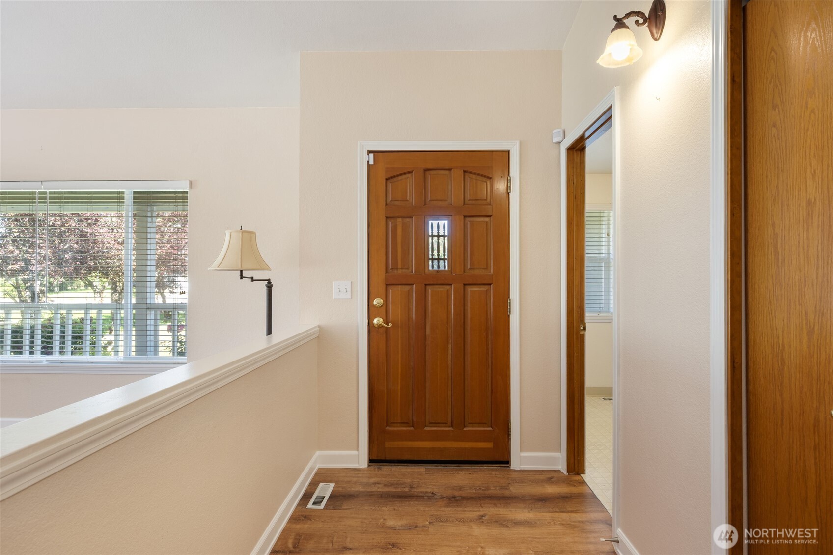 2214 S Belair Drive Property Photo 4