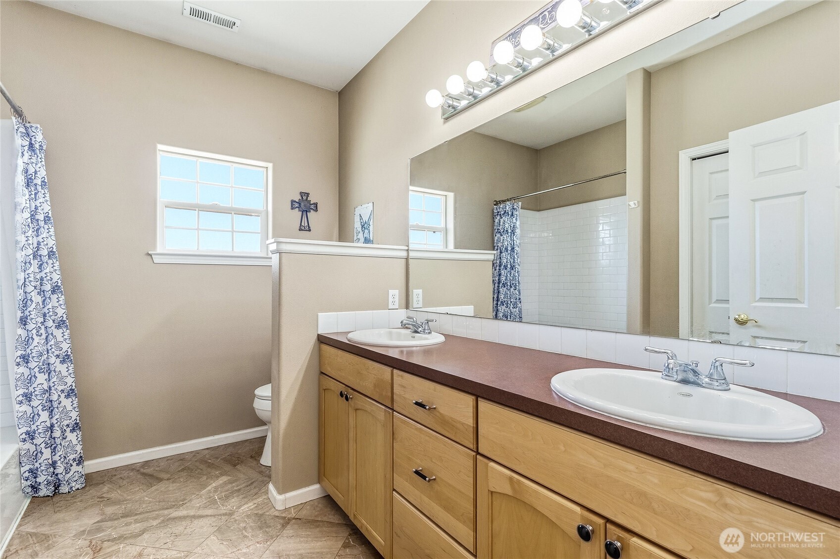 219 Reeds Road Property Photo 18