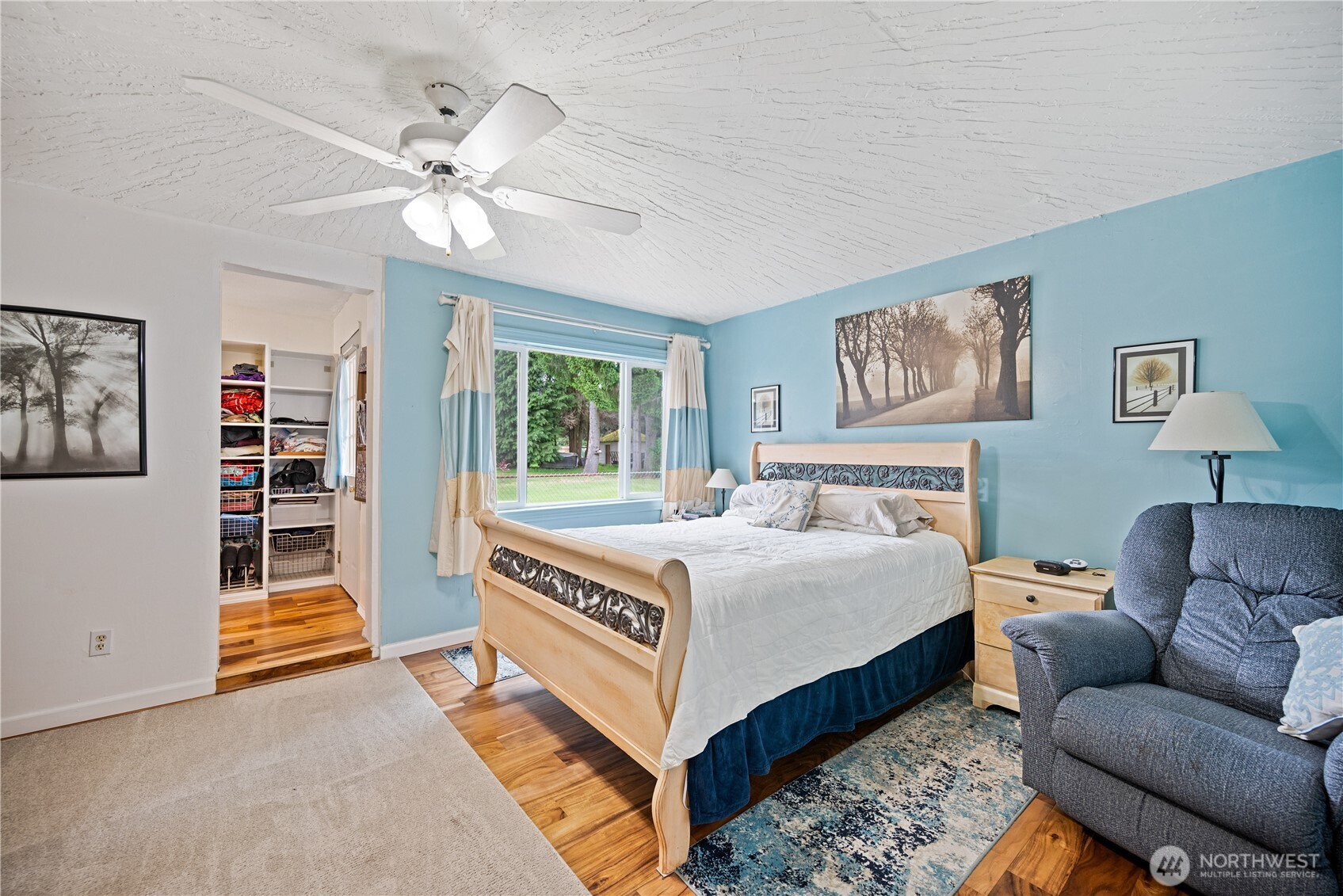 3284 Oak Street Property Photo 13