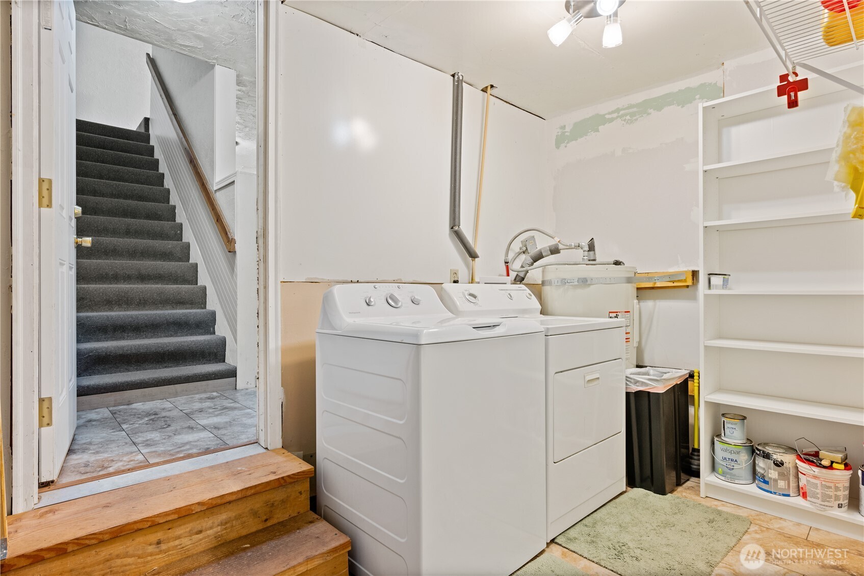 3284 Oak Street Property Photo 19