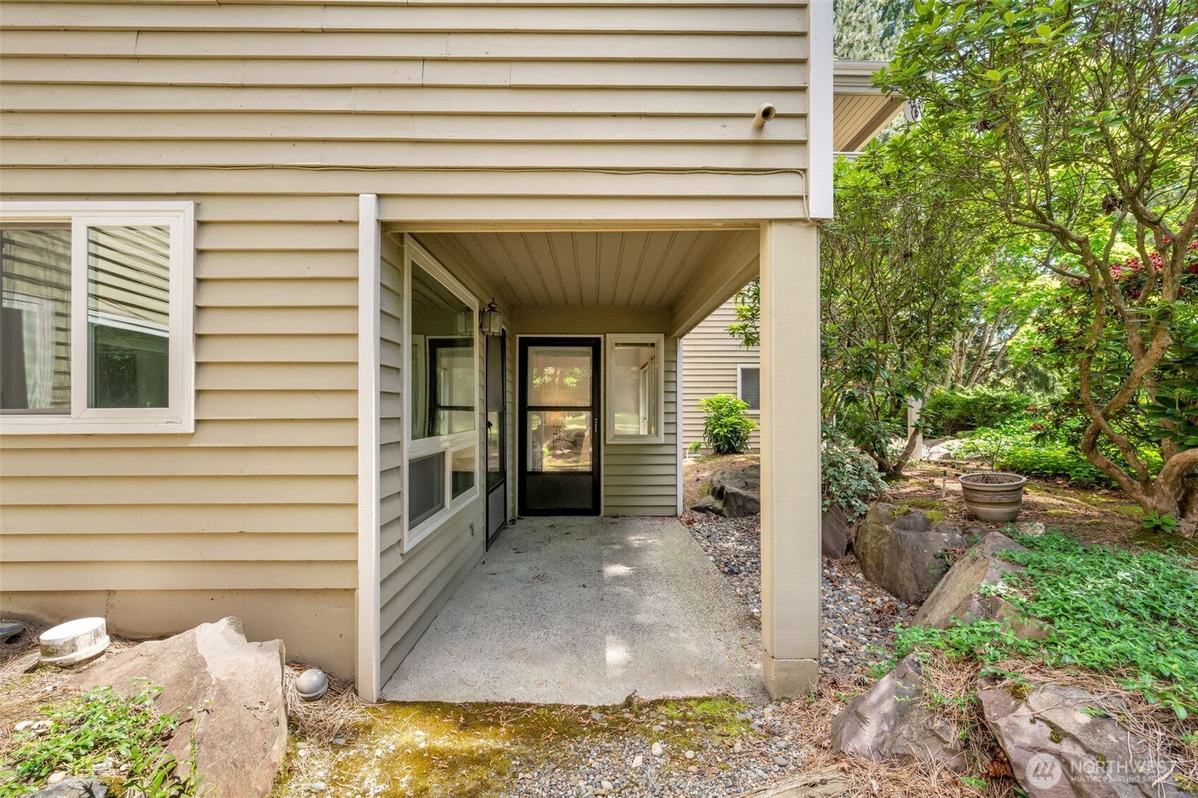 605 5th Street B102 Property Photo 16