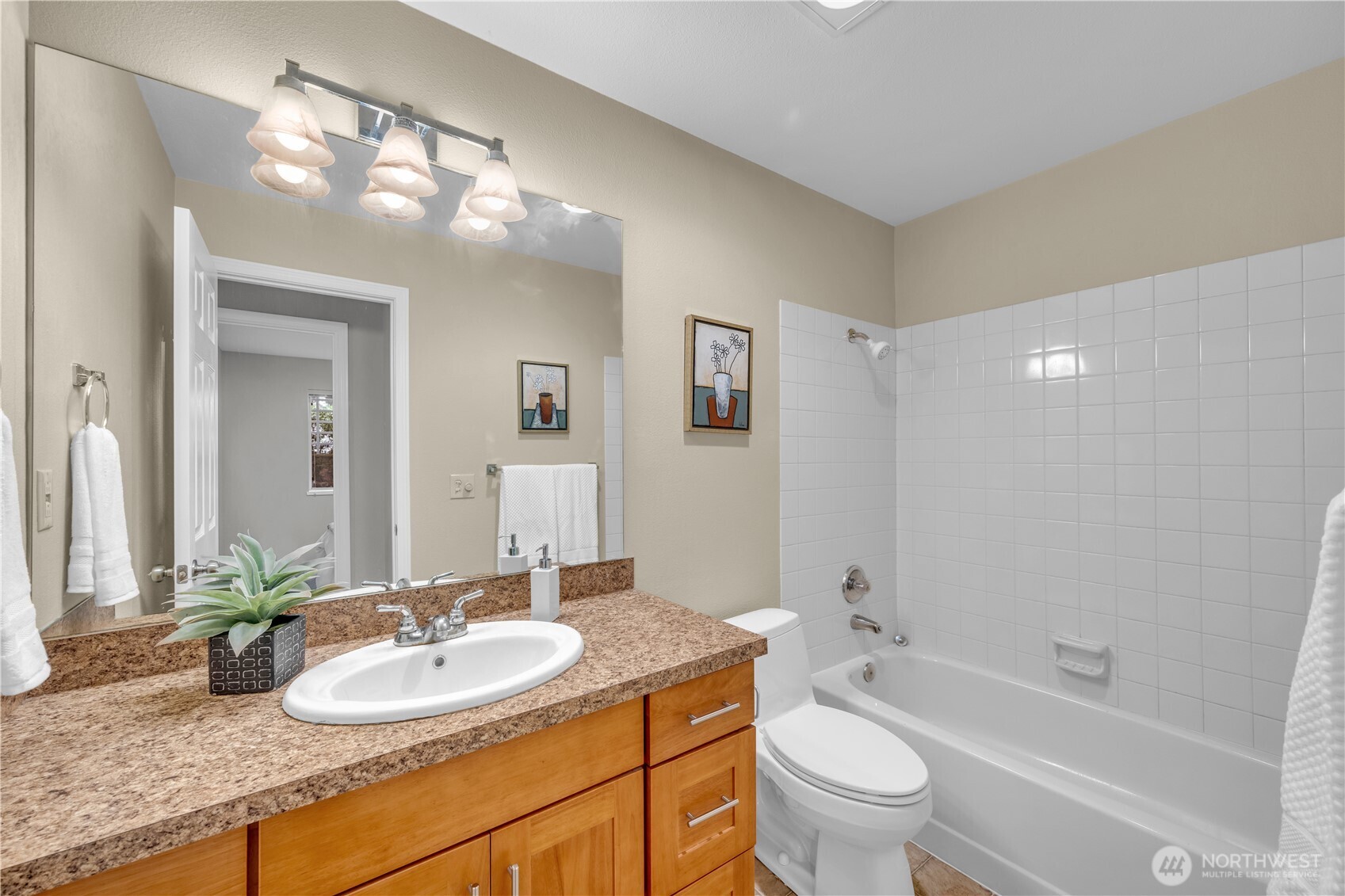 605 5th Street B102 Property Photo 25