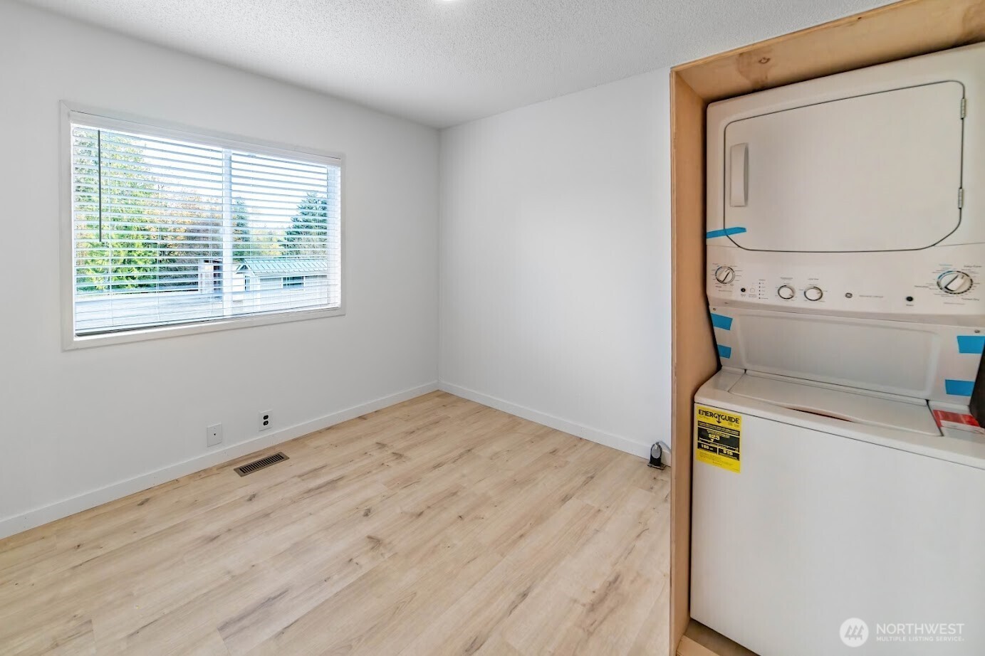 12836 160th Avenue Property Photo 12
