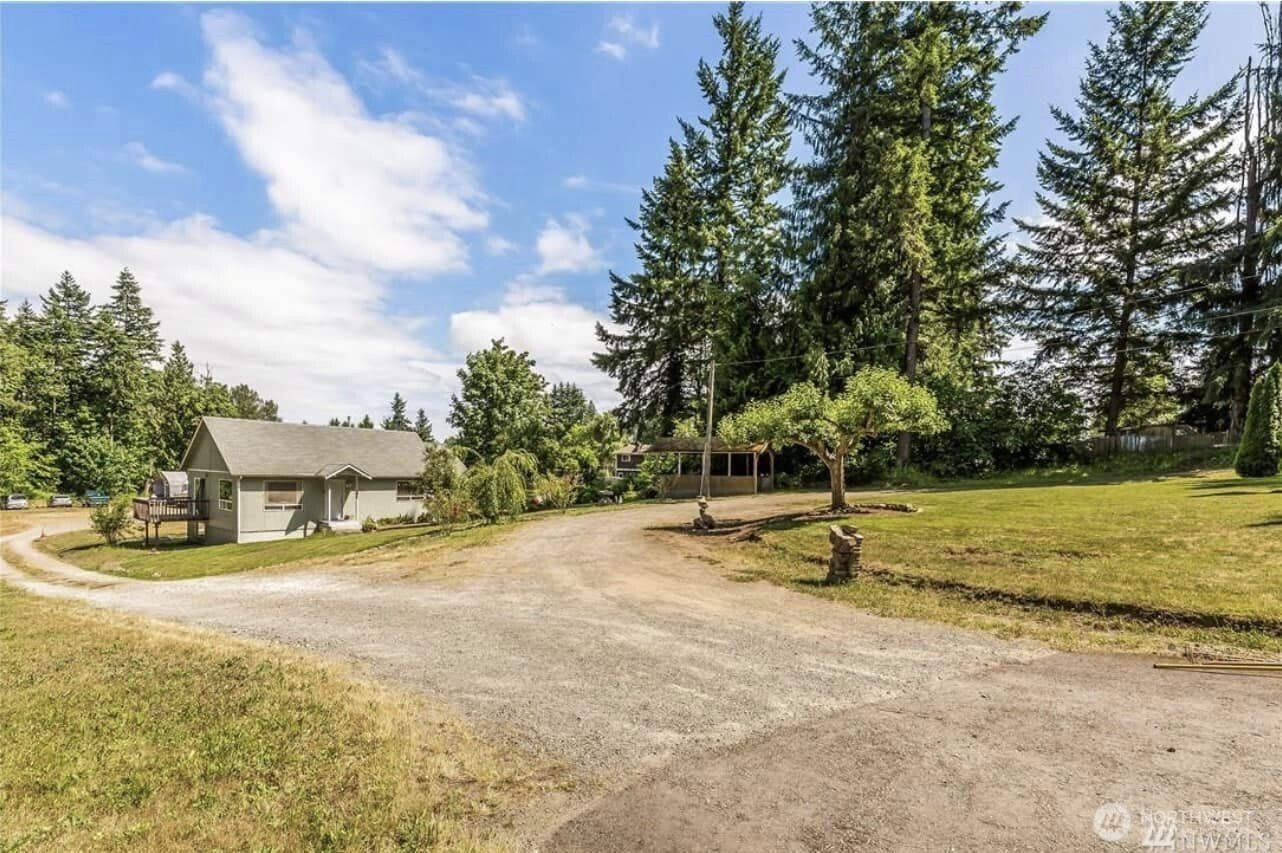 12836 160th Avenue Property Photo 18