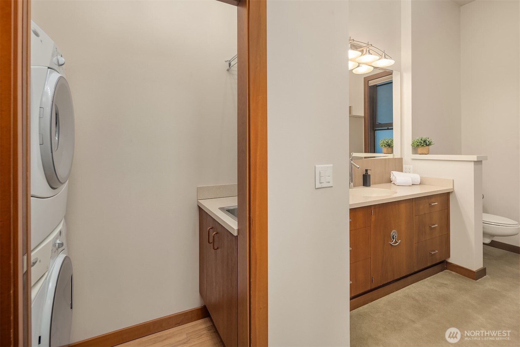 10929 Se Lake Road Property Photo 30