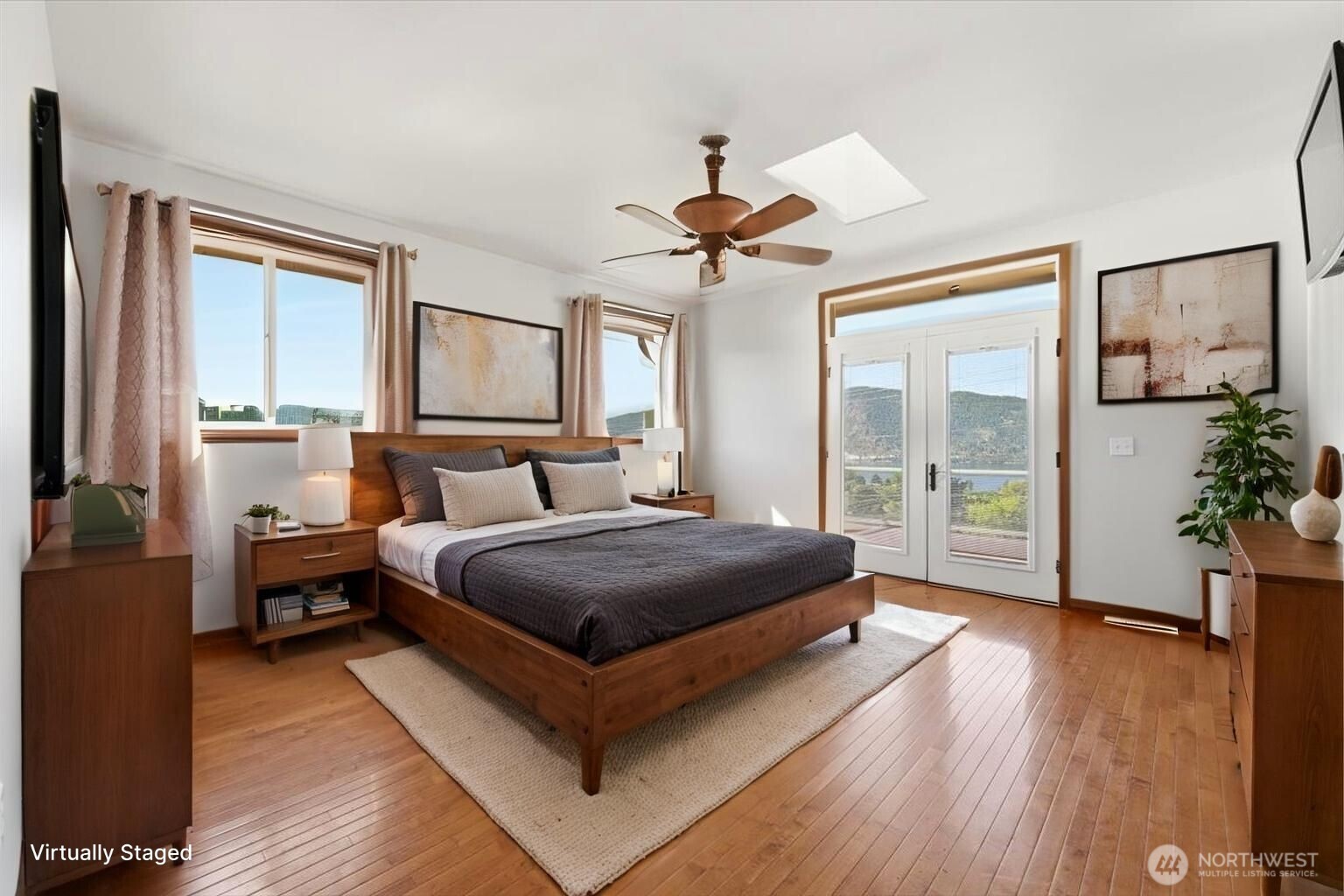 22 Washington Street Property Photo 17
