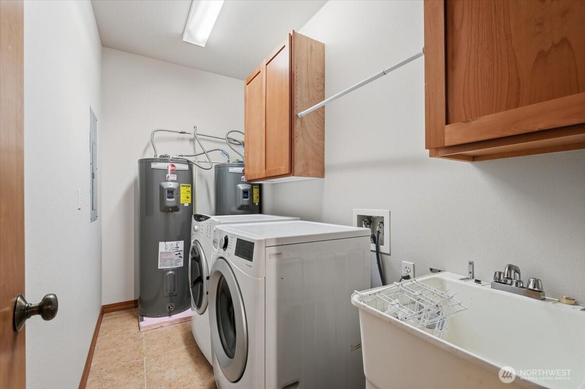 22 Washington Street Property Photo 31