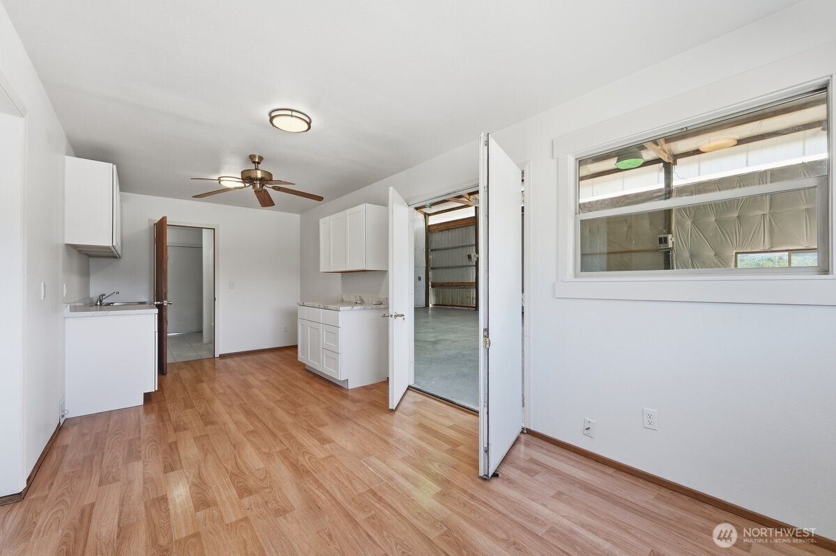 22 Washington Street Property Photo 37